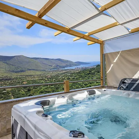 Holiday home Panoramic View By Interhome *